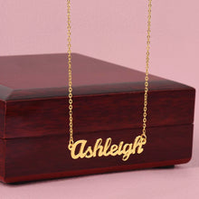 Laden Sie das Bild in den Galerie-Viewer, Name Necklace