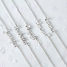 Laden Sie das Bild in den Galerie-Viewer, Name Necklace
