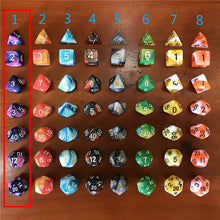 Laden Sie das Bild in den Galerie-Viewer, 7pcs/set Polyhedral DND Dice for DND RPG Board Games Mixed Color Dice D4-D20 Dice Gambling Entertainment Board Games Accessories
